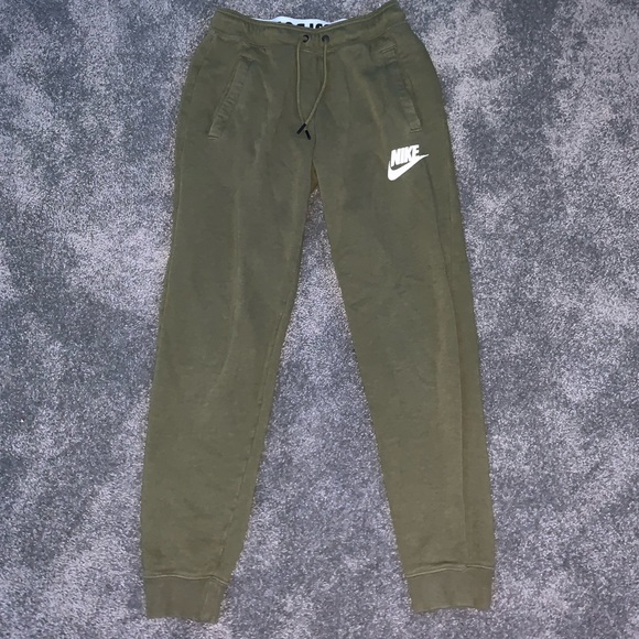 nike army sweatpants